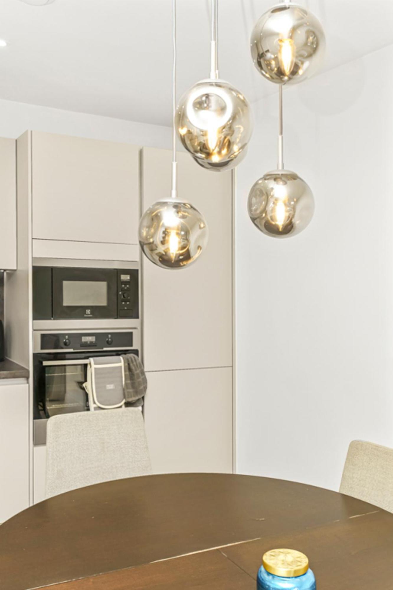 Stylish Surrey Quays Apartment - 10 Mins From Station London Exterior photo