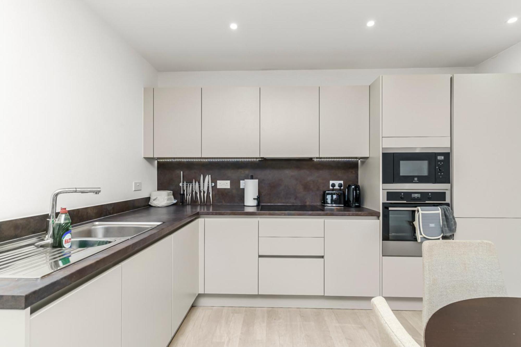 Stylish Surrey Quays Apartment - 10 Mins From Station London Exterior photo